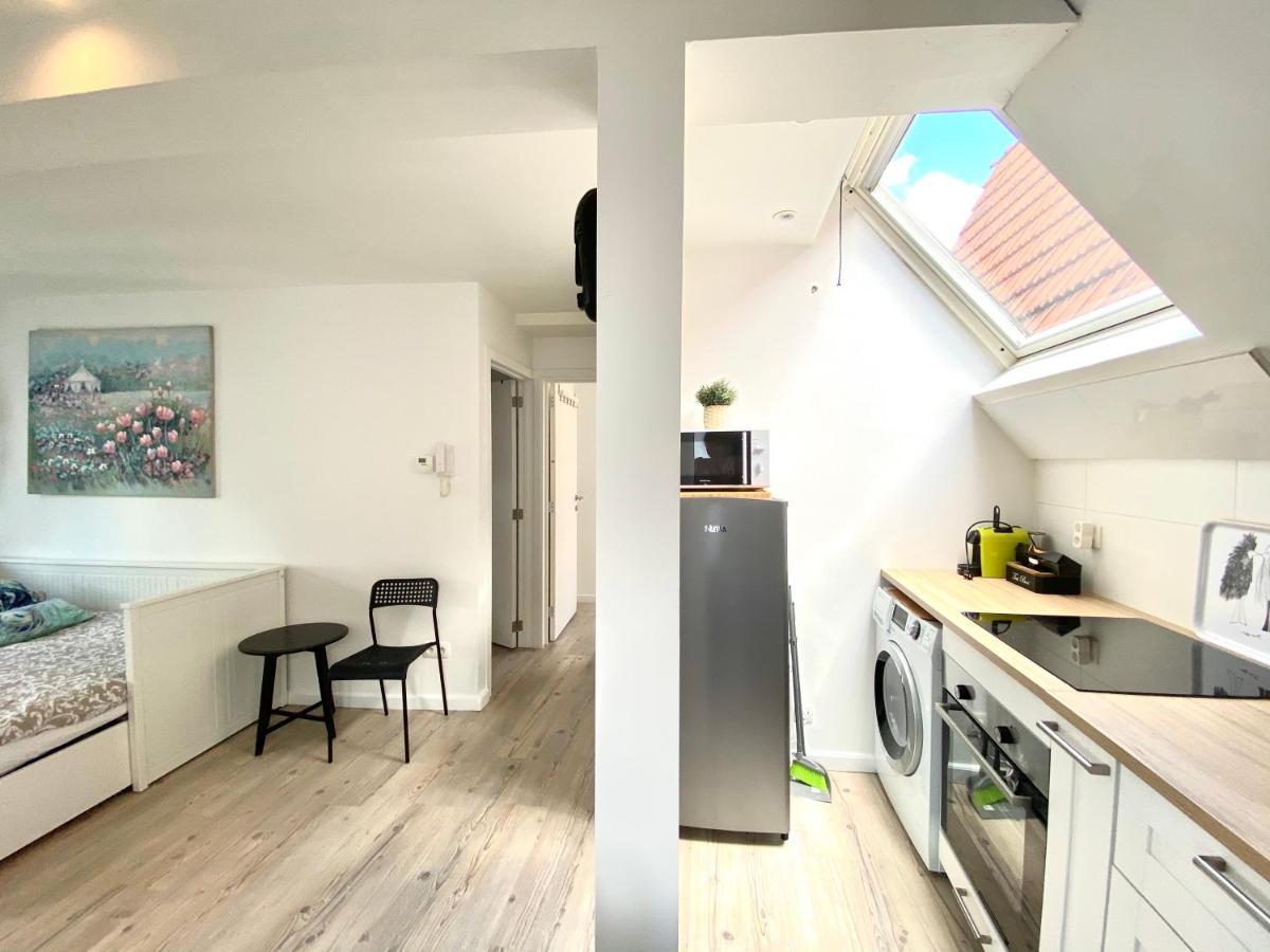 Bonjour Apartments Сentre 3 Antwerpen Ngoại thất bức ảnh