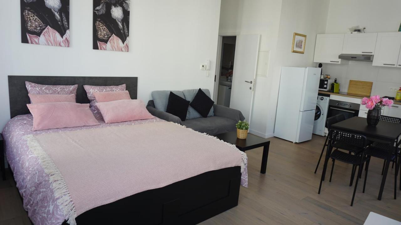 Bonjour Apartments Сentre 3 Antwerpen Ngoại thất bức ảnh