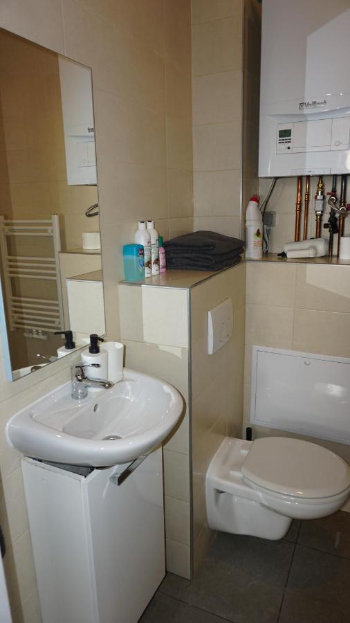 Bonjour Apartments Сentre 3 Antwerpen Ngoại thất bức ảnh