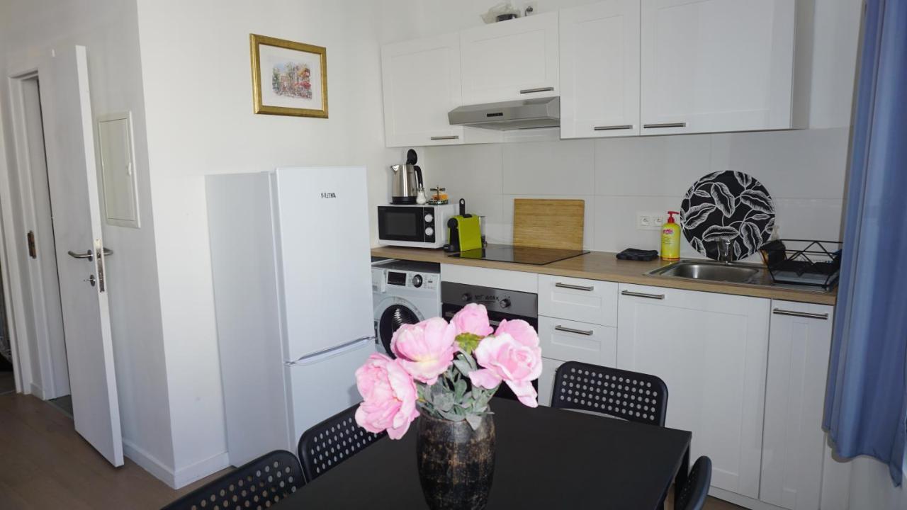 Bonjour Apartments Сentre 3 Antwerpen Ngoại thất bức ảnh