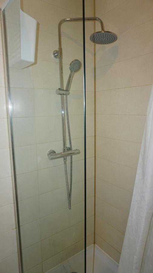 Bonjour Apartments Сentre 3 Antwerpen Ngoại thất bức ảnh