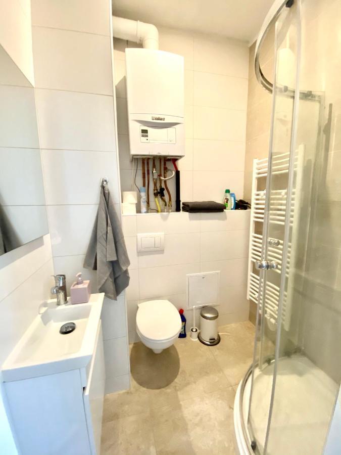 Bonjour Apartments Сentre 3 Antwerpen Ngoại thất bức ảnh