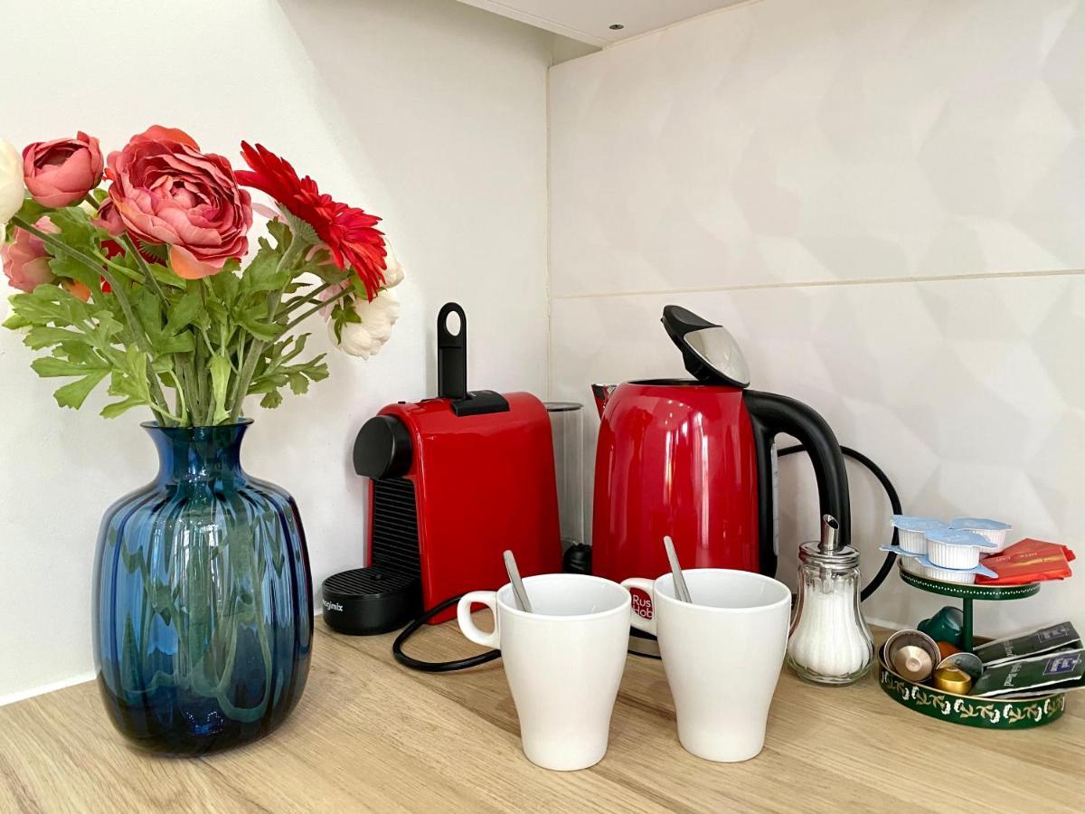 Bonjour Apartments Сentre 3 Antwerpen Ngoại thất bức ảnh